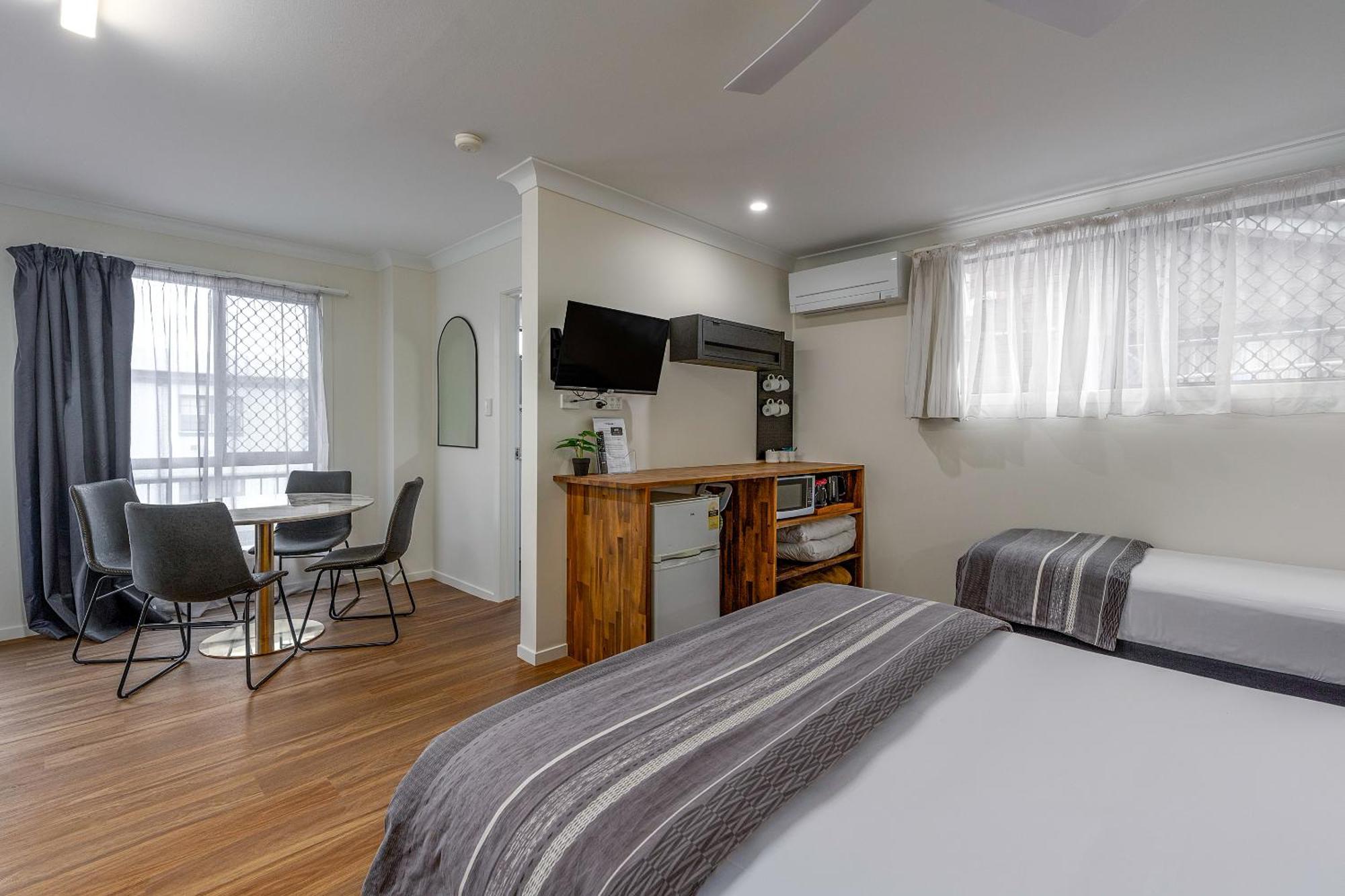 Coast Inn Motel Ballina Bagian luar foto