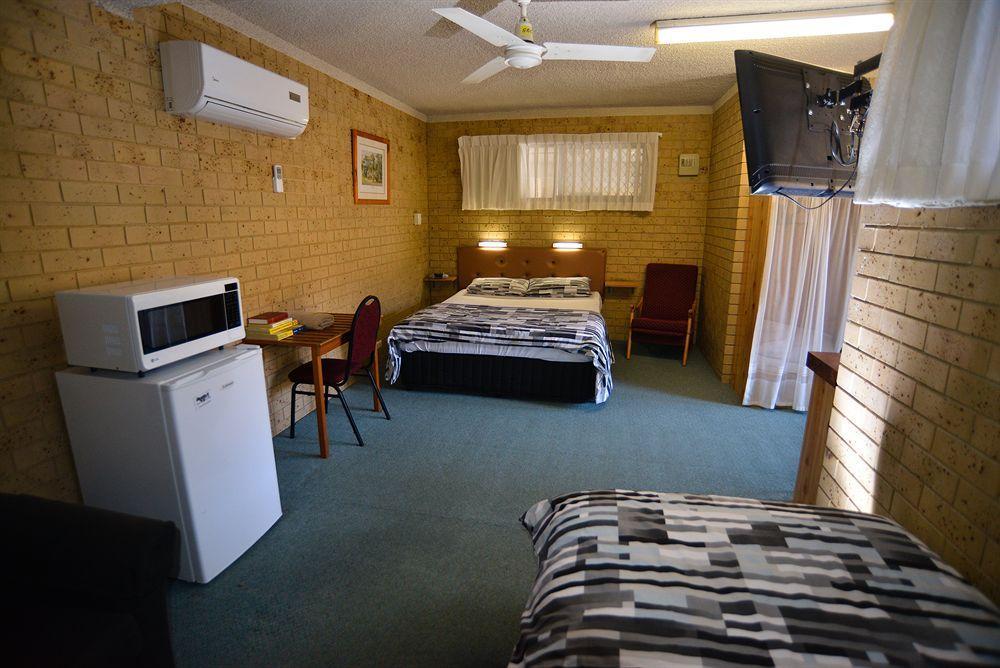 Coast Inn Motel Ballina Bagian luar foto